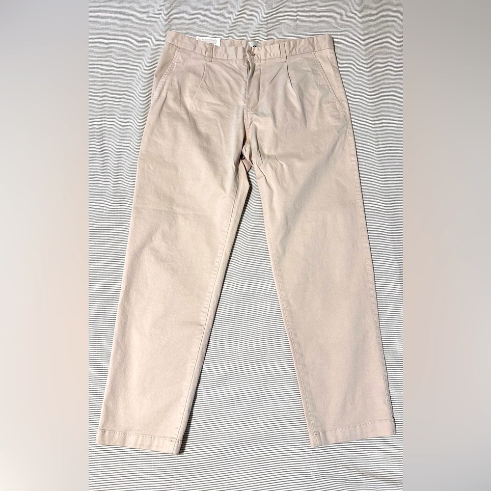 New men’s H&M light beige pants